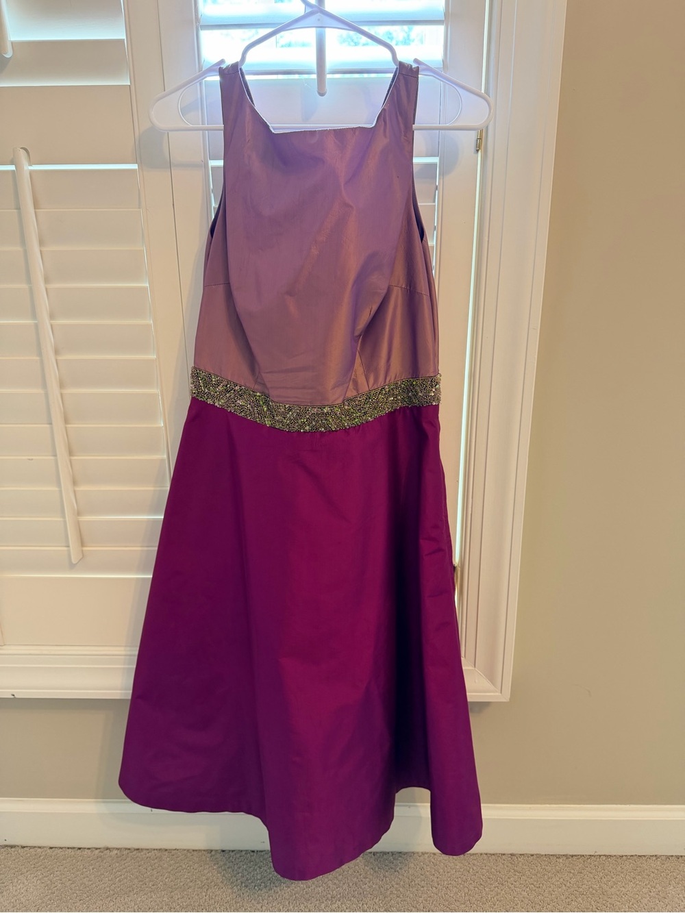 Women’sSleeveless Two-Tone Party Dress in Mauve and Magenta